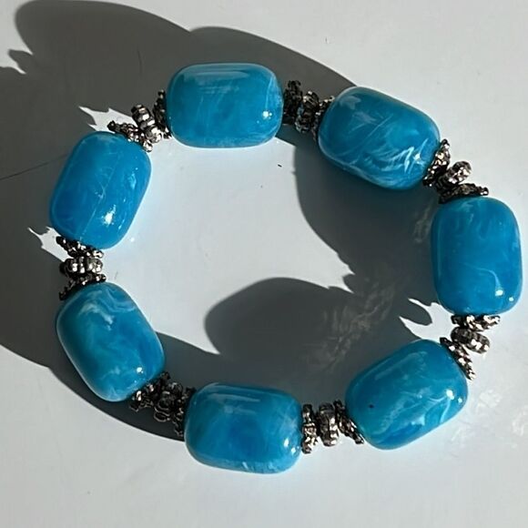 Bundle Sale 3 for $15 | Blue Beaded Stretch Bracelet - Picture 1 of 10